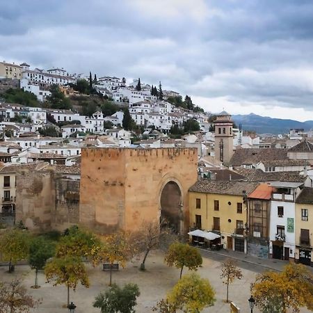 Апартаменты Sleep In Historic Puerta Elvira Гранада Экстерьер фото